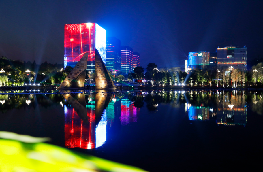 为黄埔区,广州市开发区"文化 科技"融合发展战略展示项目