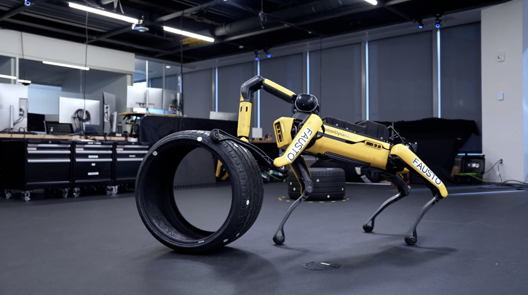 利亚德OptiTrack助力波士顿动力Spot机器人实现动态全身操纵